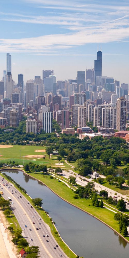 Chicago public transit and bicycle sharing