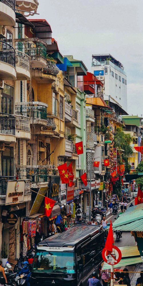 Getting around Hanoi, VN