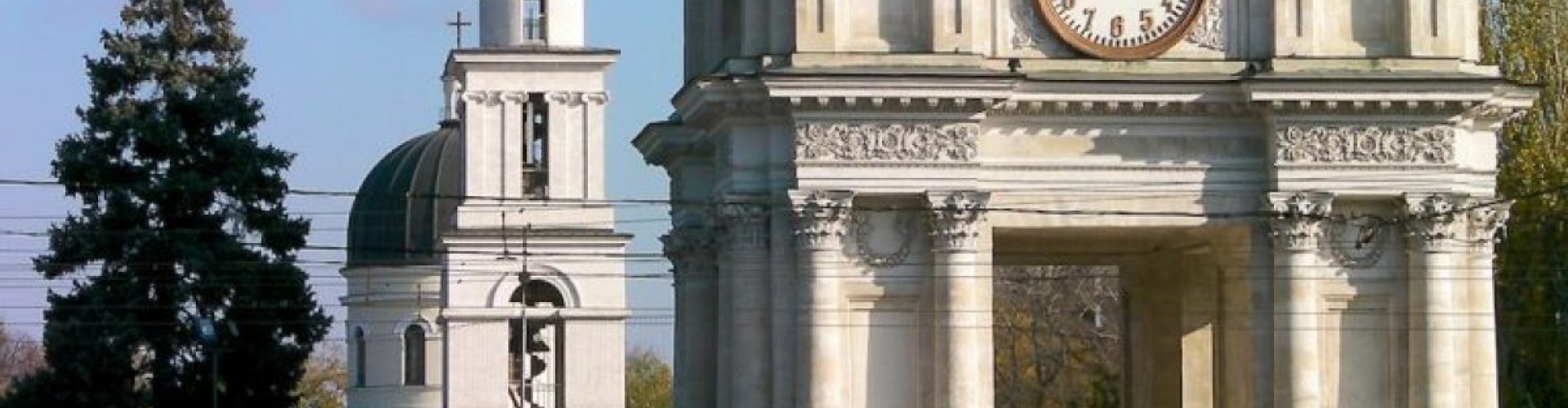 Sunset over Chişinău skyline
