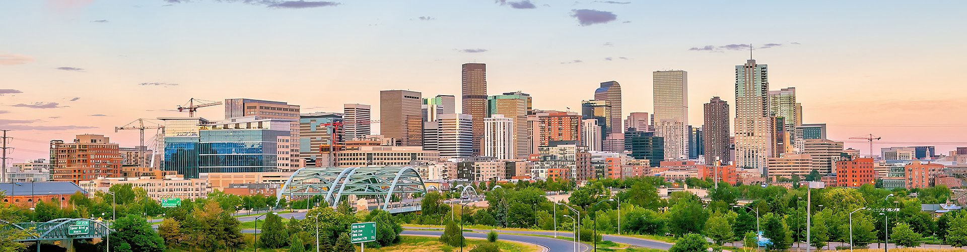 Scenic Denver, CO, US skyline